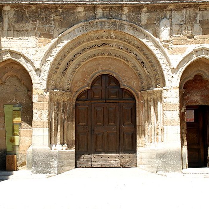 Photo de Église Notre-Dame-de-Nazareth de Valréas