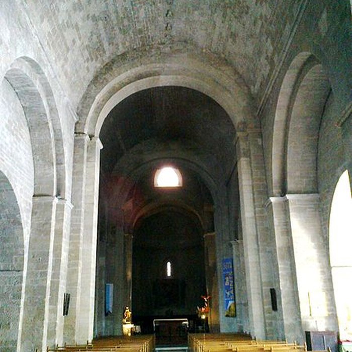 Photo de Église Notre-Dame-de-Nazareth de Valréas