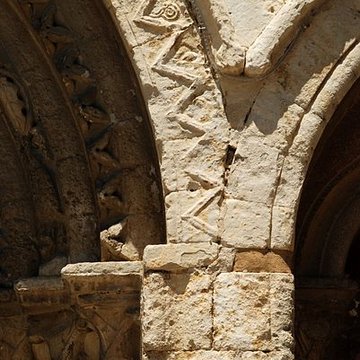 Église Notre-Dame-de-Nazareth de Valréas