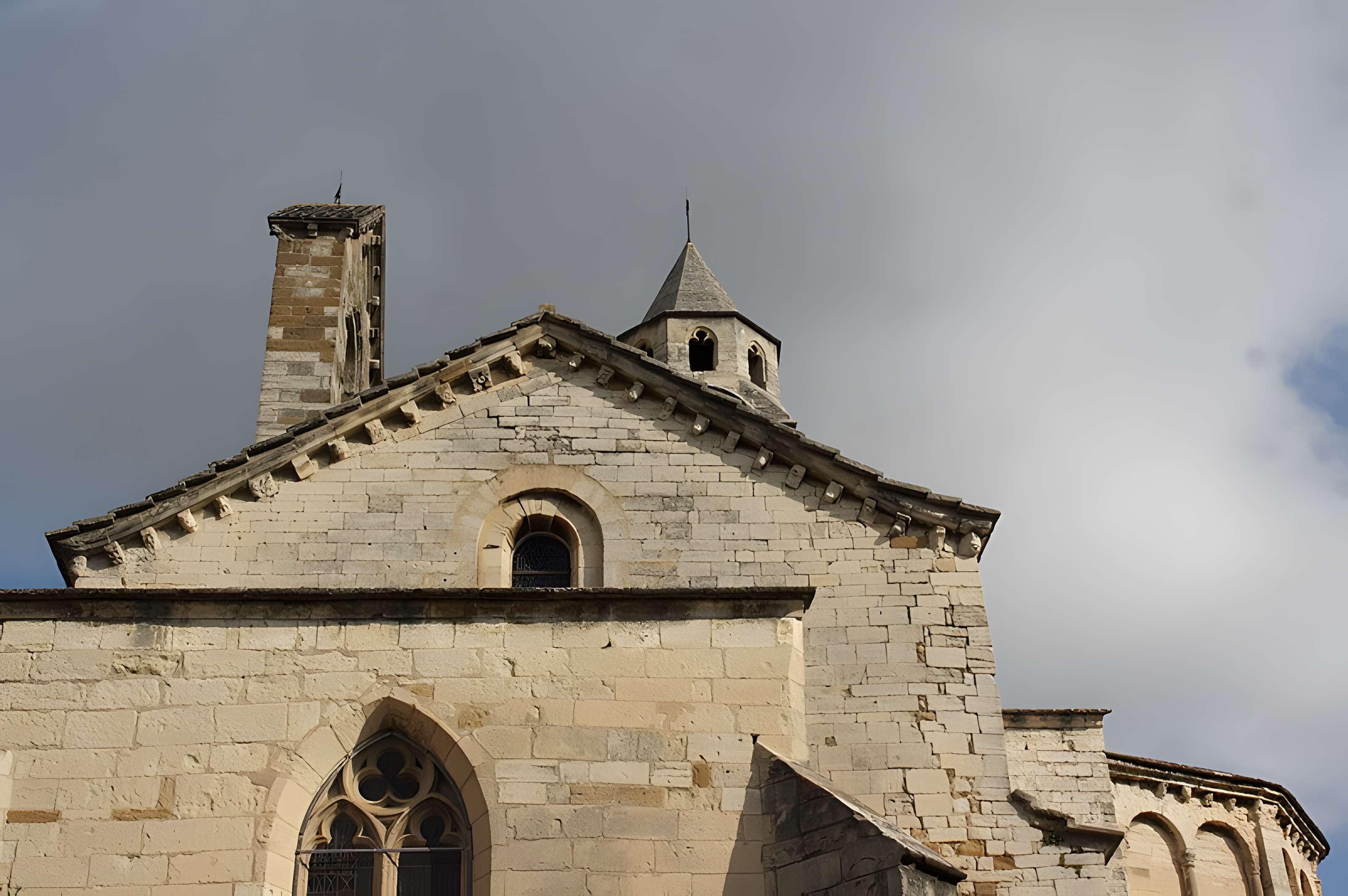 Église Notre-Dame-de-Nazareth de Valréas