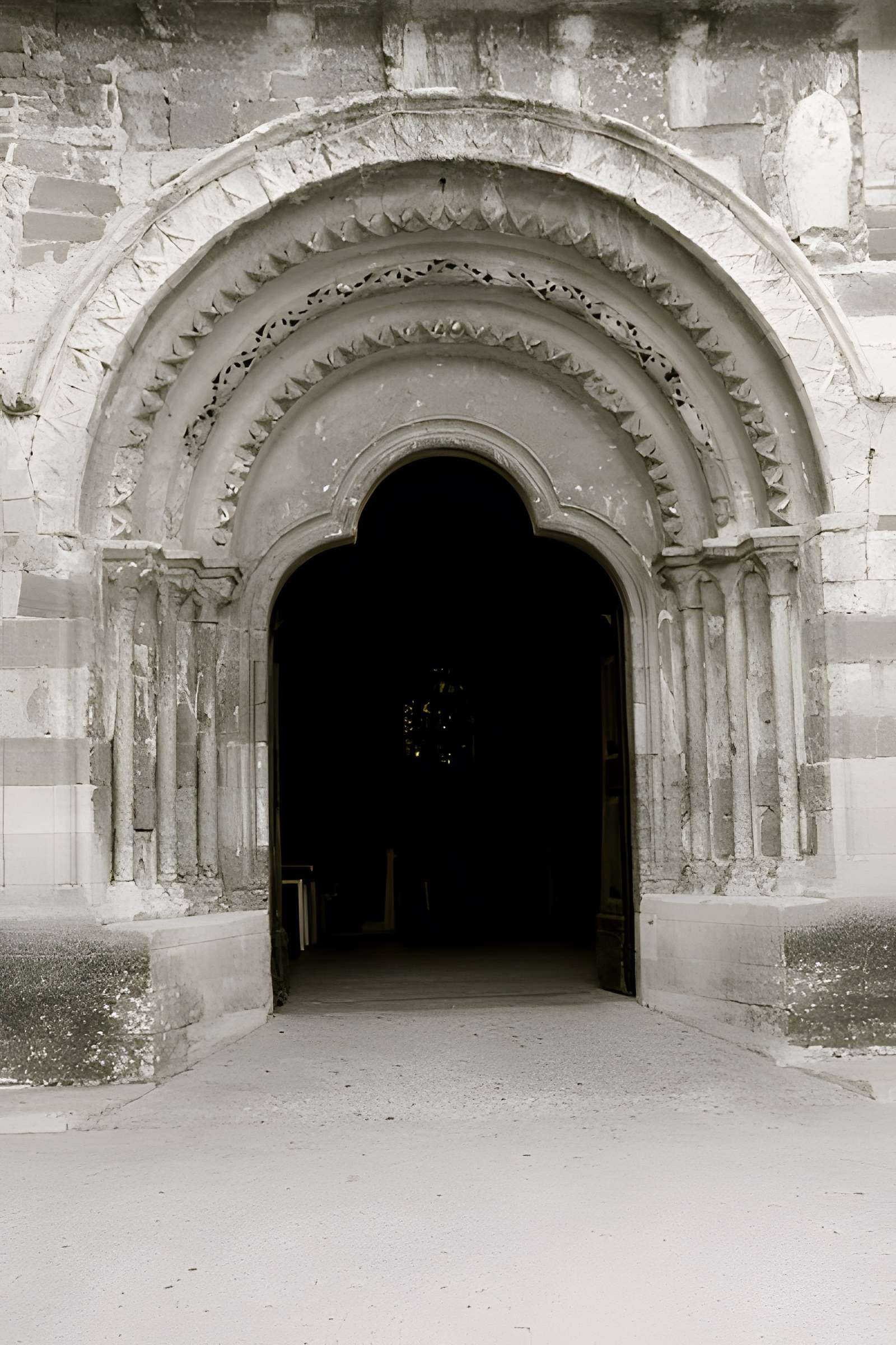 Église Notre-Dame-de-Nazareth de Valréas