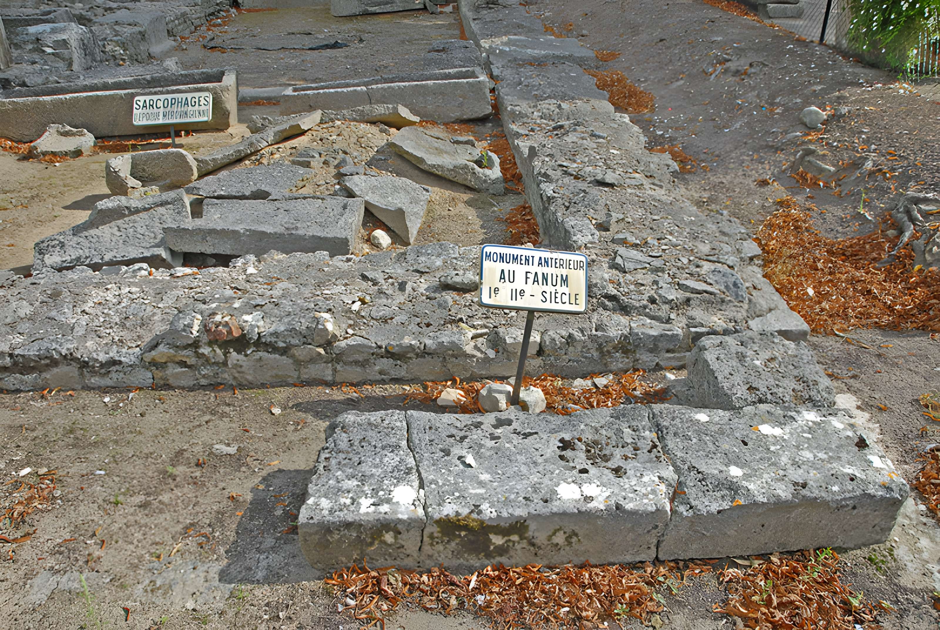 Cimetière gallo-romain de Civaux