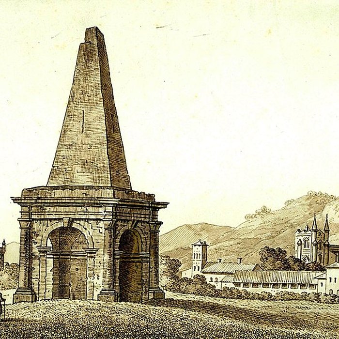 Photo de Cirque romain et La Pyramide de Vienne