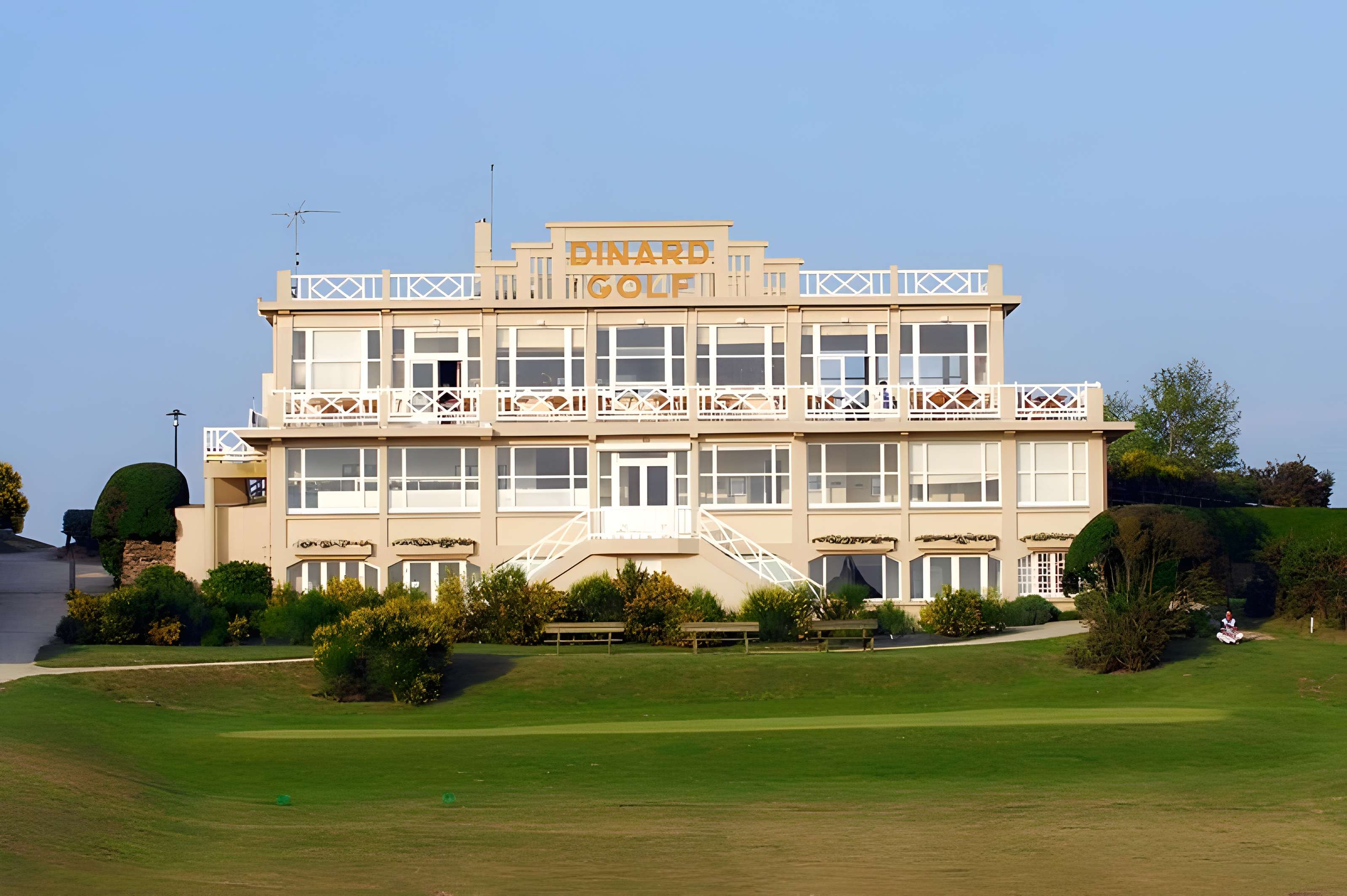 Club-House du Dinard Golf à Saint-Briac-sur-Mer 