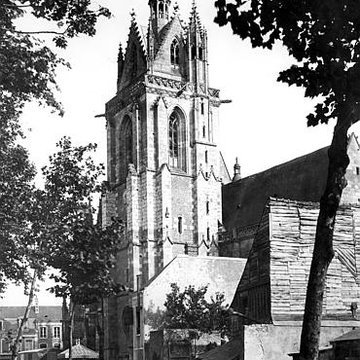 Église Notre-Dame-des-Marais de La Ferté-Bernard