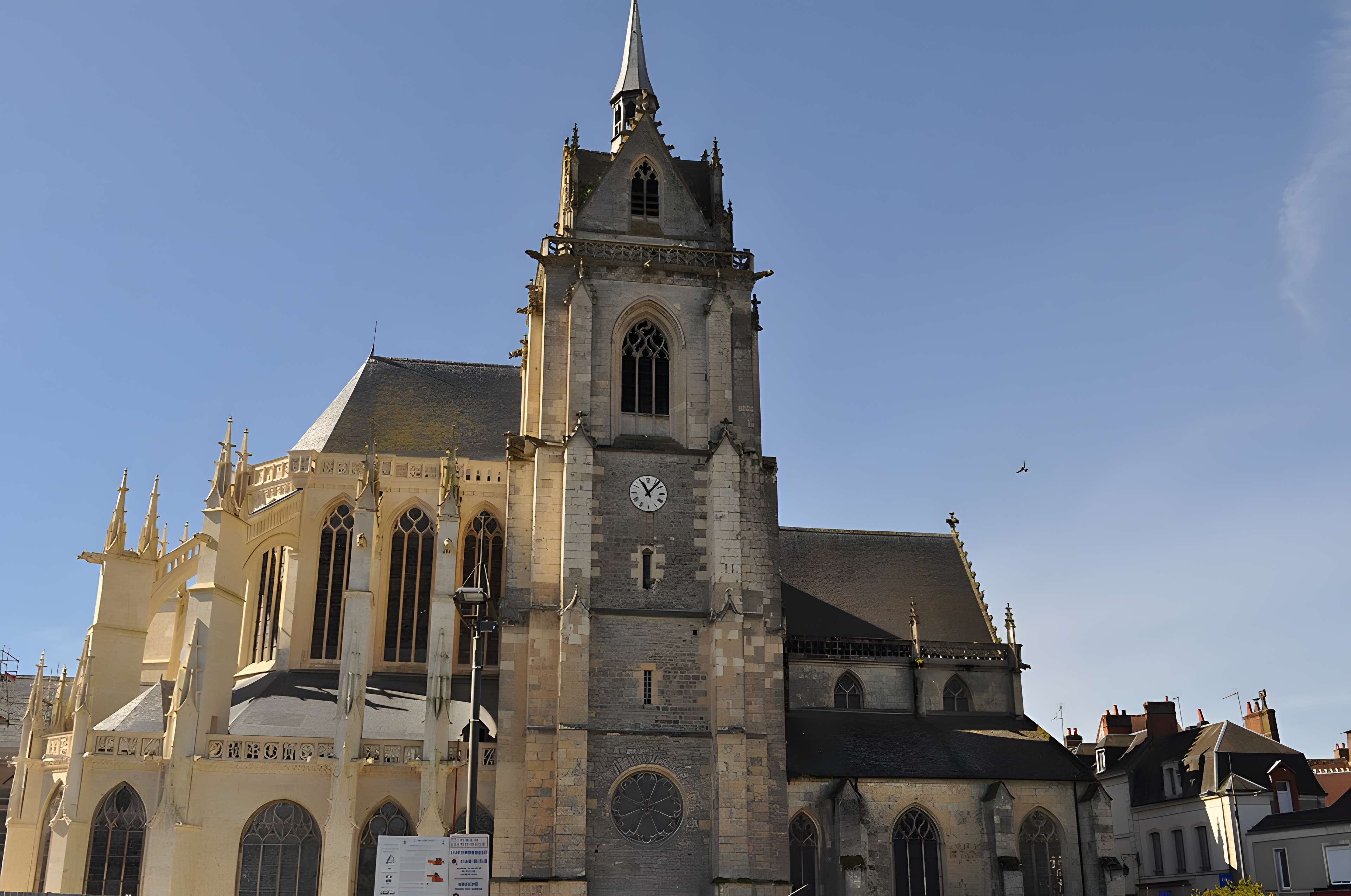 Église Notre-Dame-des-Marais de La Ferté-Bernard
