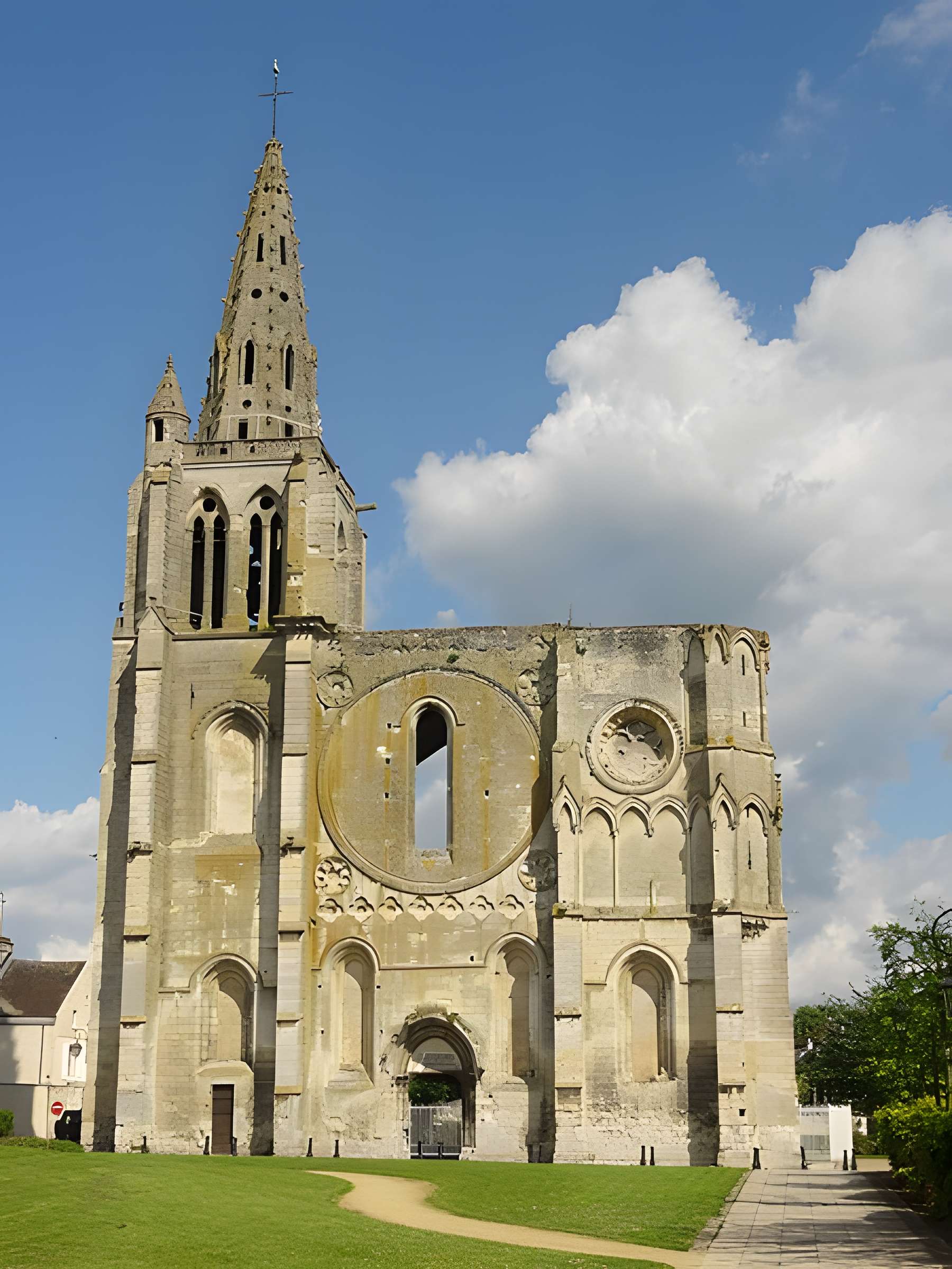 Collégiale Saint-Thomas de Crépy-en-Valois