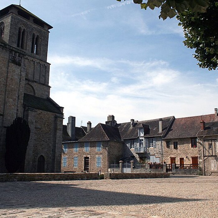 Photo de Collégiale Saint-Yrieix de Saint-Yrieix-la-Perche