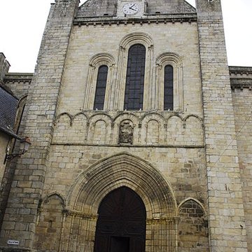 Collégiale Saint-Yrieix de Saint-Yrieix-la-Perche