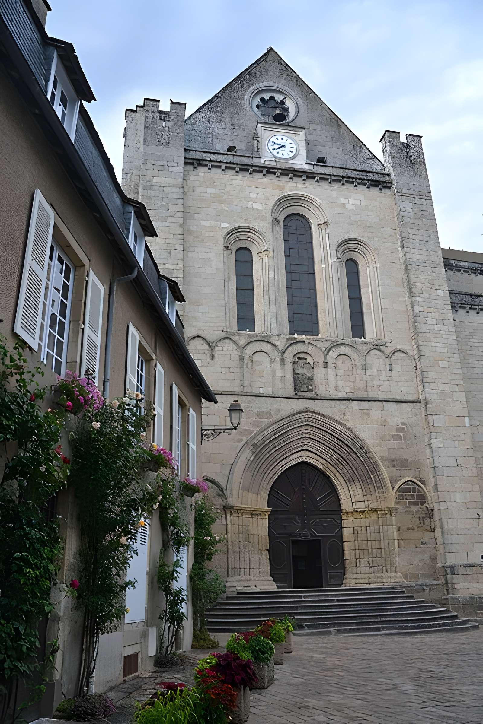 Collégiale Saint-Yrieix de Saint-Yrieix-la-Perche