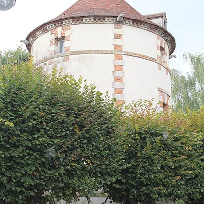 Photo de Colombier du château de Bussy-Saint-Georges