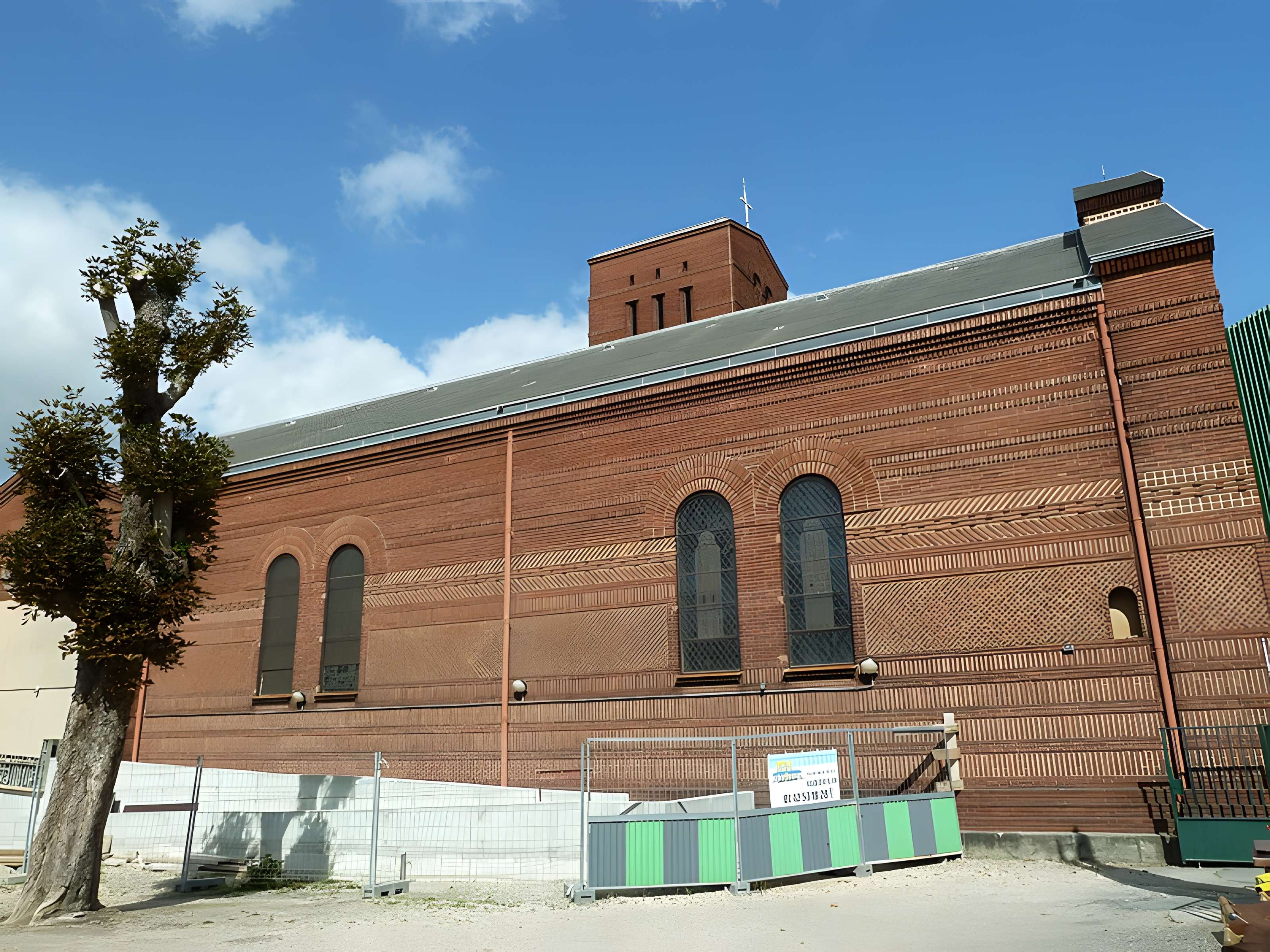 Église Notre-Dame-du-Calvaire de Châtillon