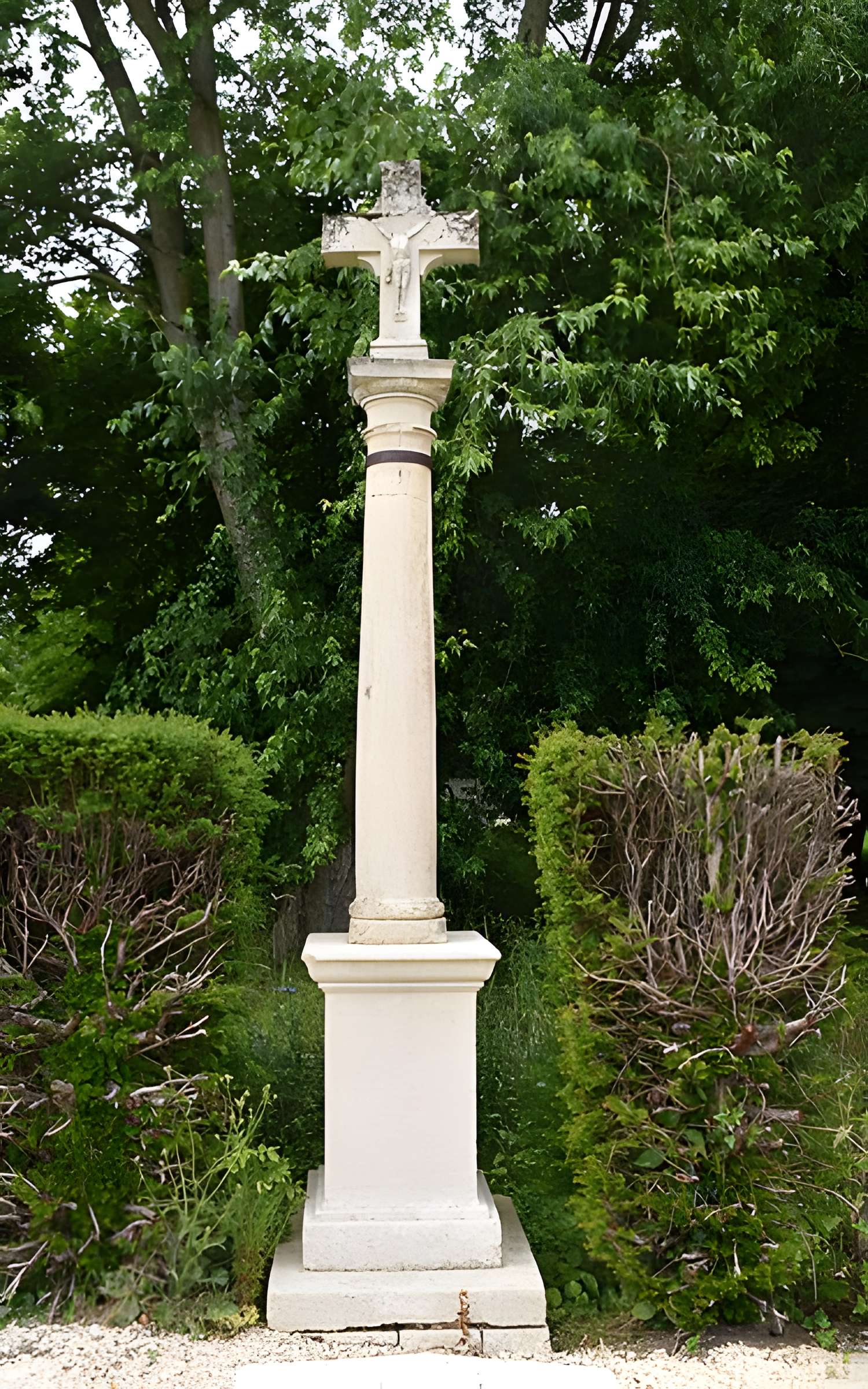 Église Notre-Dame-en-sa-Nativité de Puellemontier