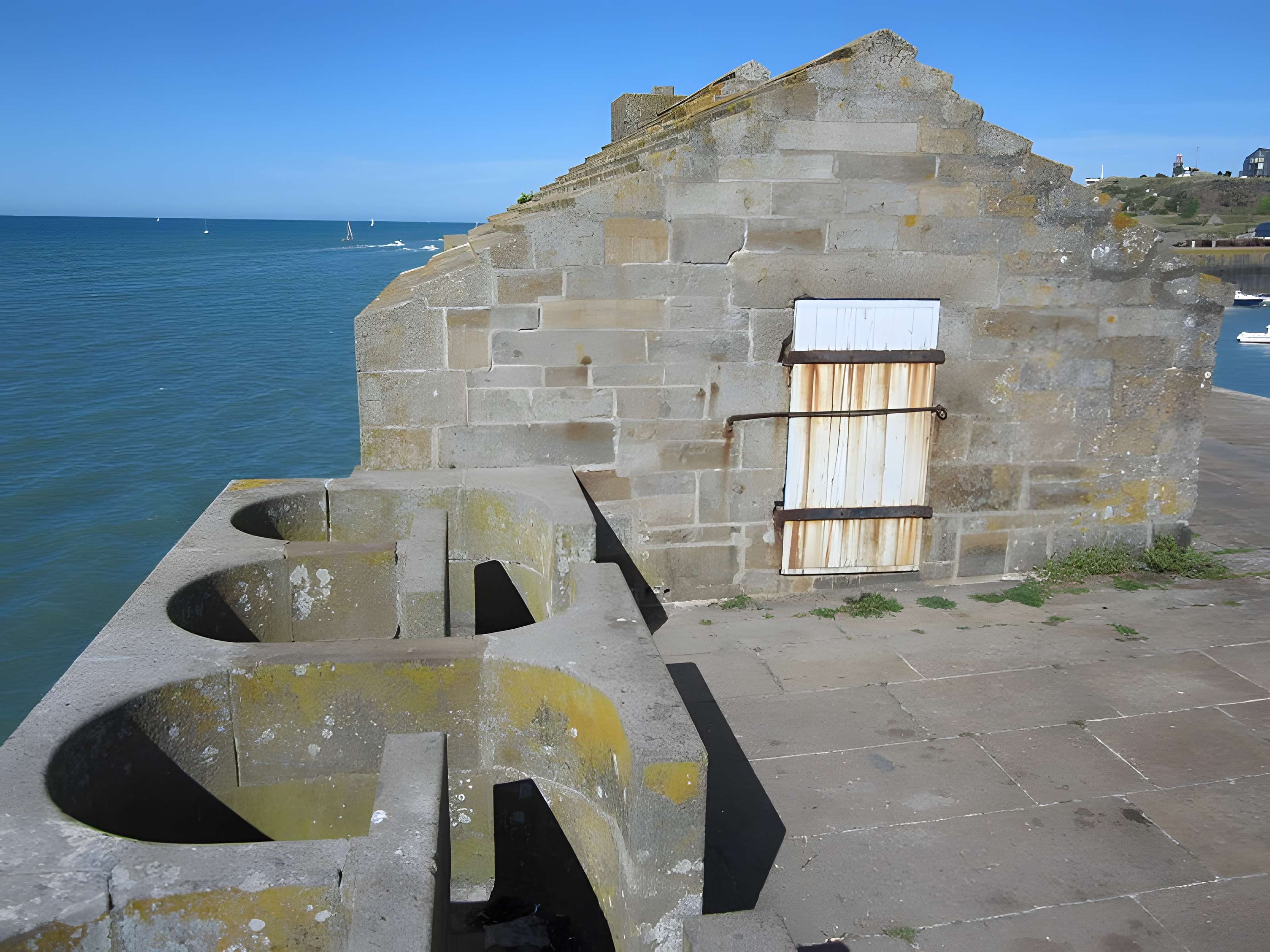 Corps de garde de la jetée de Granville 