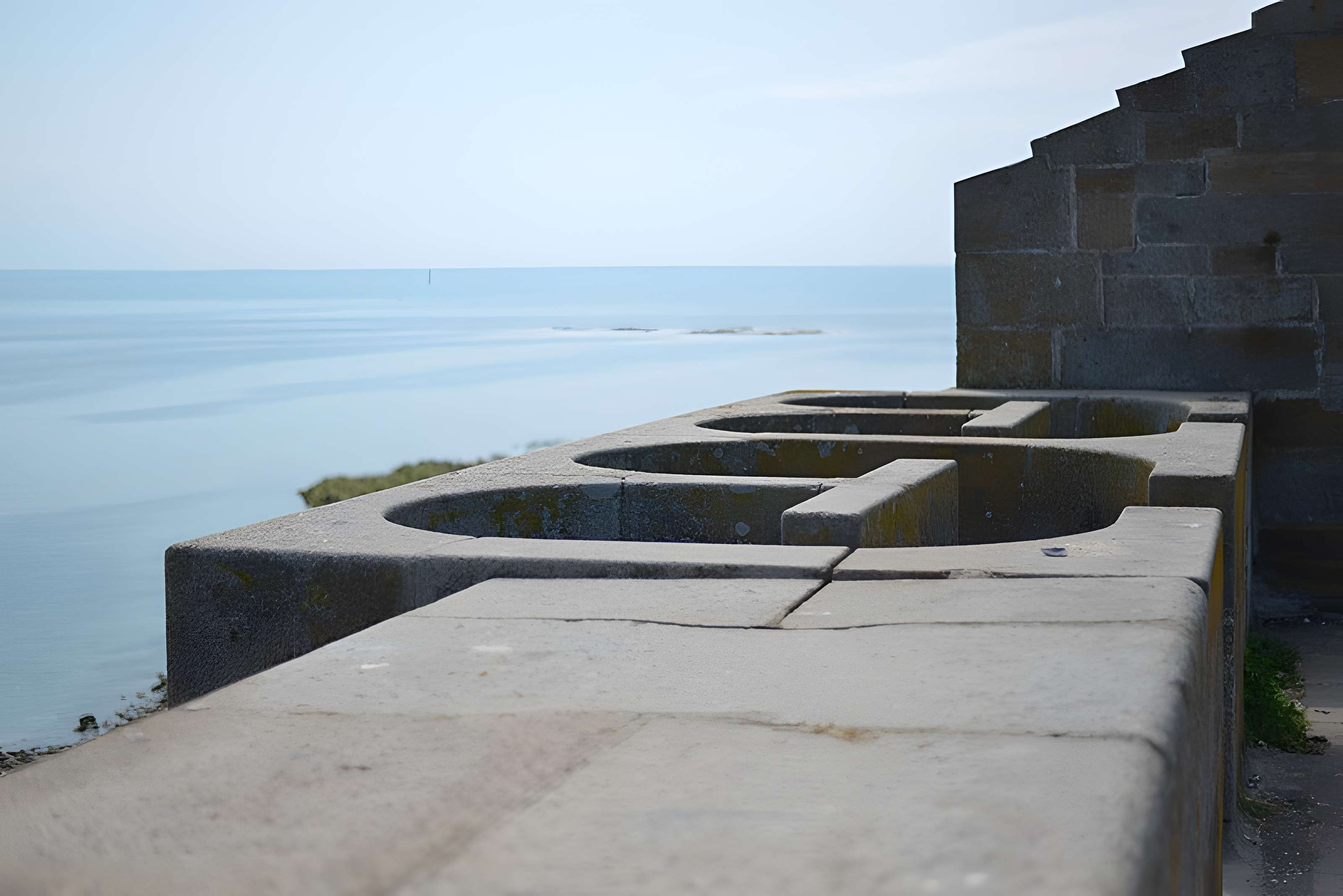 Corps de garde de la jetée de Granville