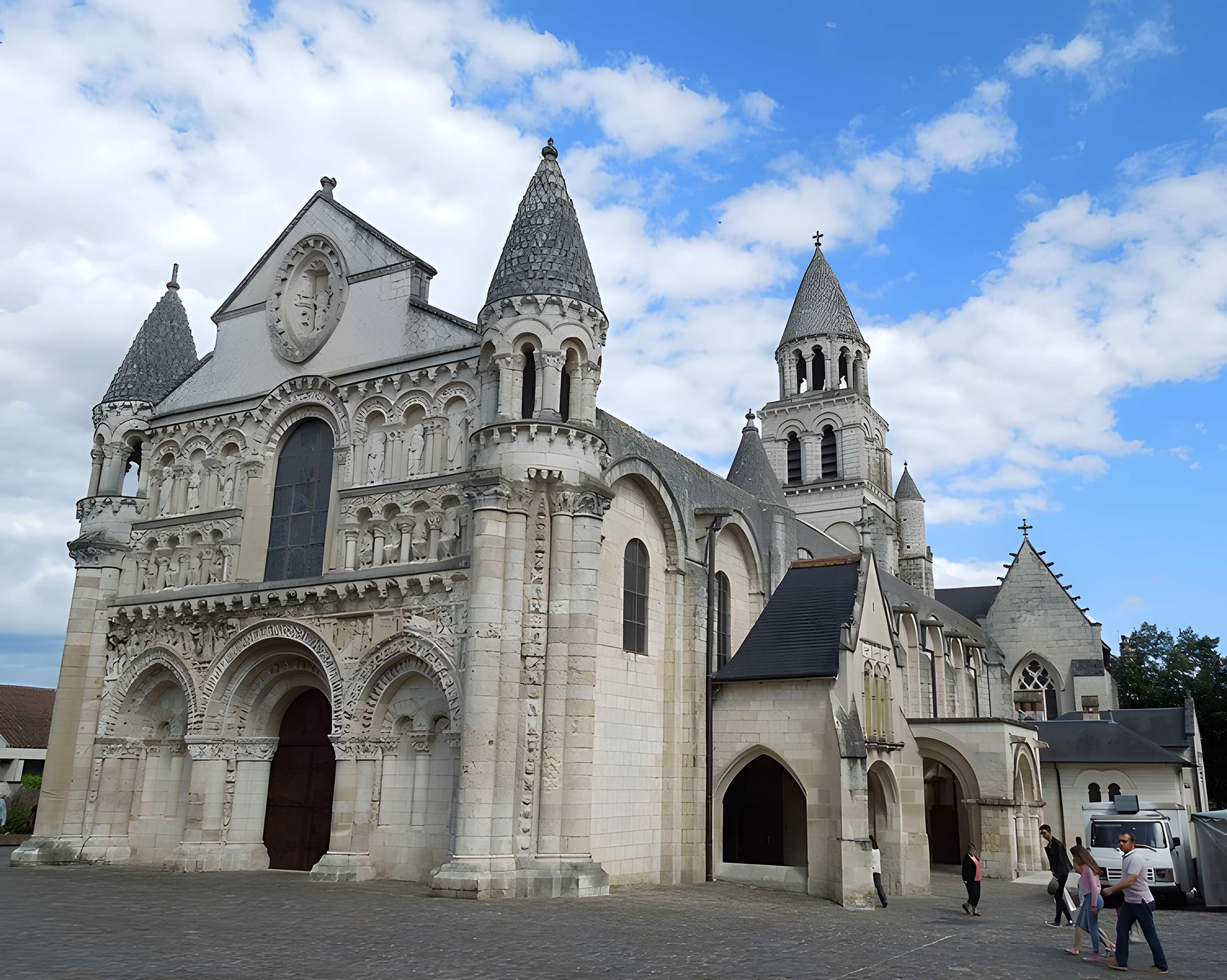 Église Notre-Dame-la-Grande de Poitiers
