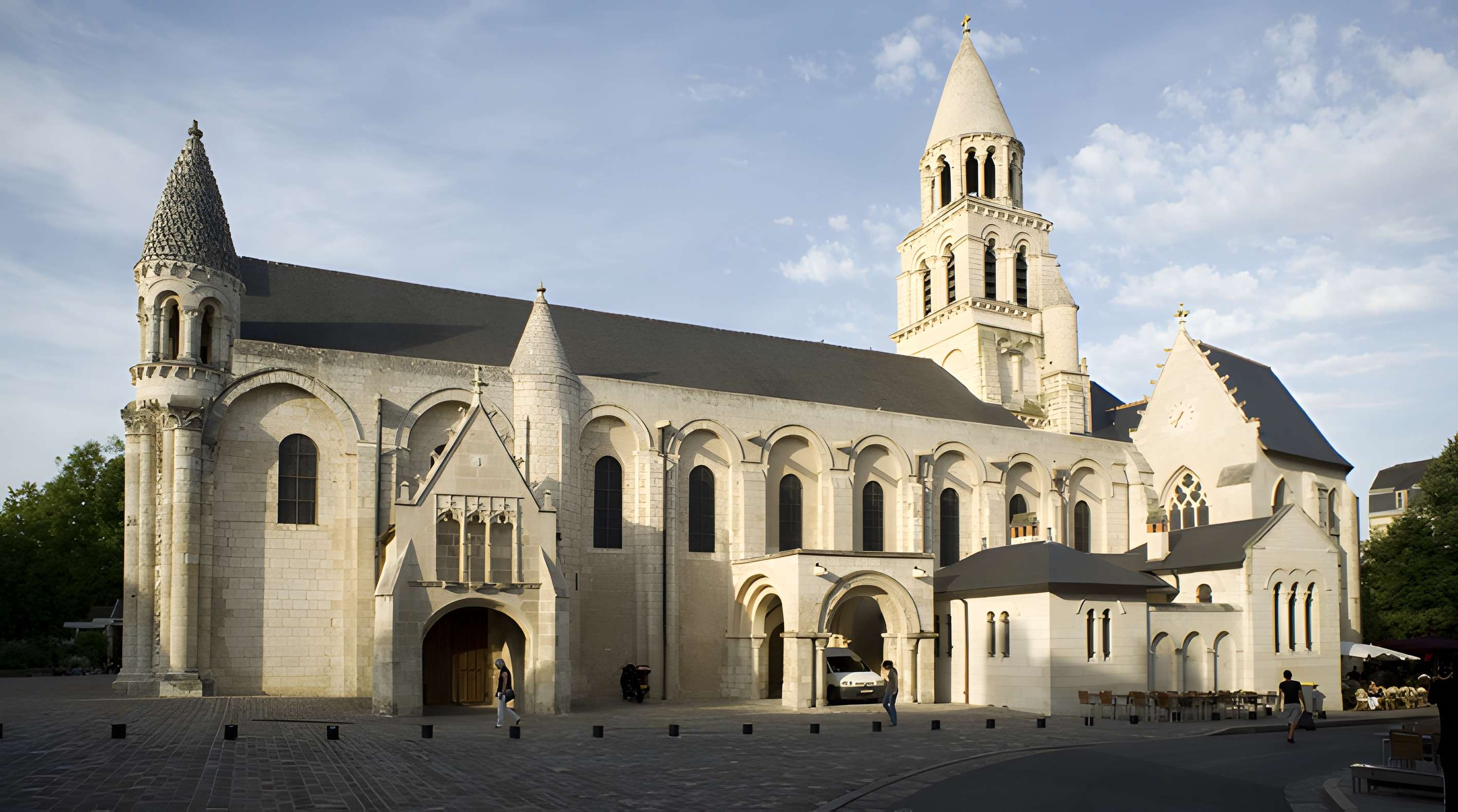 Église Notre-Dame-la-Grande de Poitiers