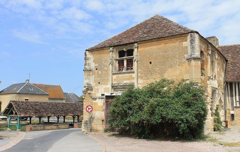 Photo de Maison de bois contiguë au manoir dit cour d'Elu