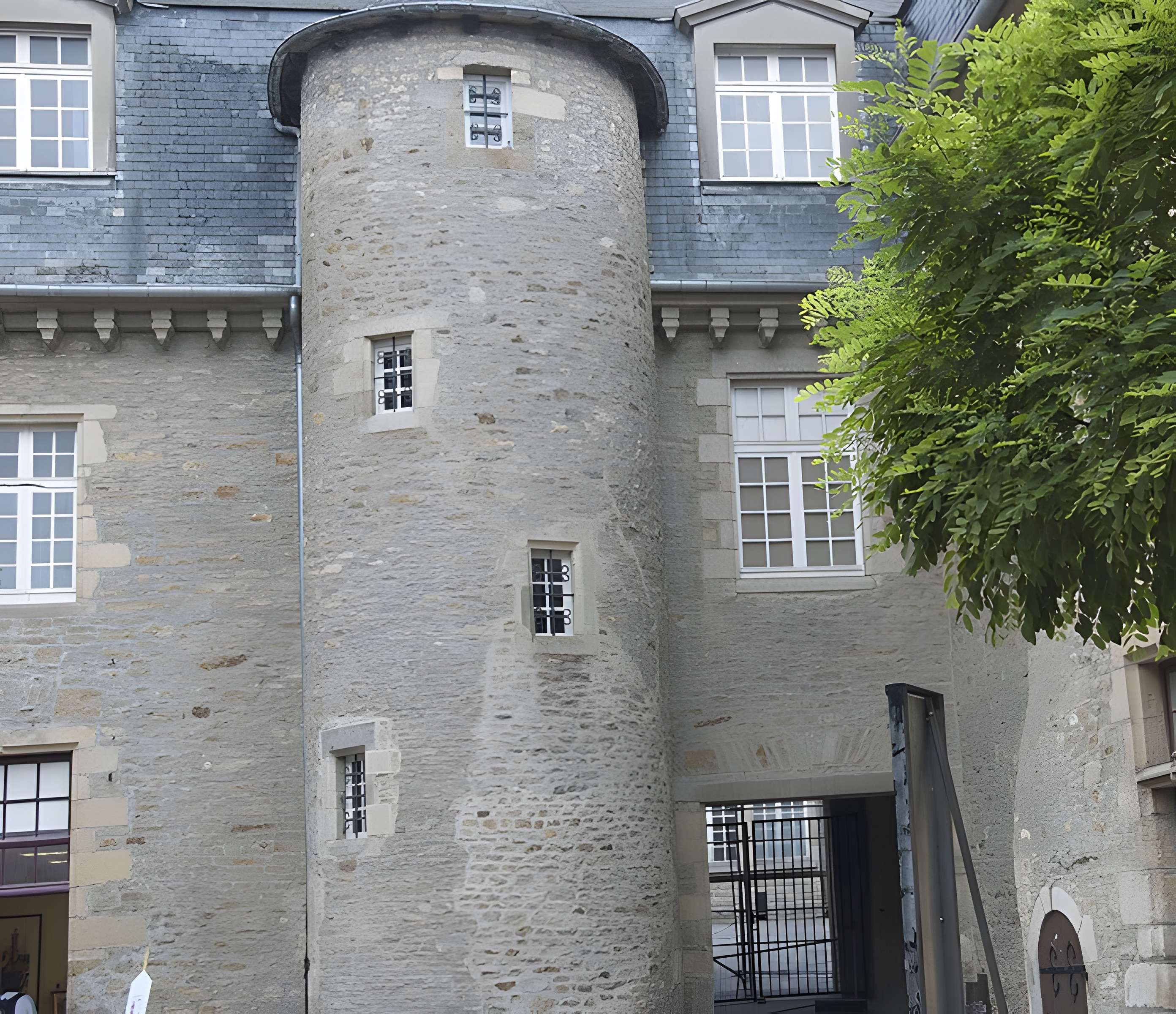 Couvent des Cordeliers de Dinan