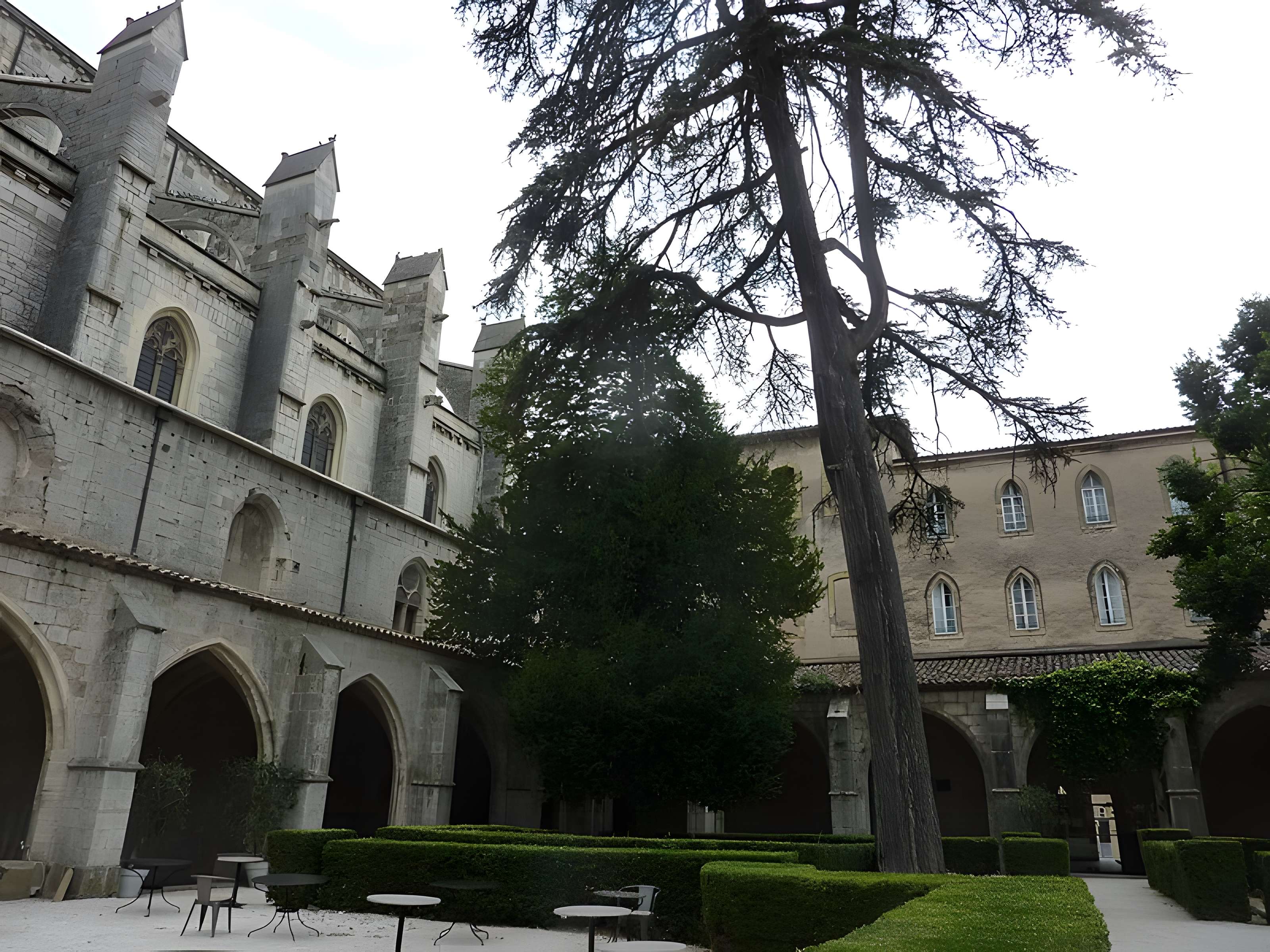 Couvent des Dominicains de Saint-Maximin-la-Sainte-Baume