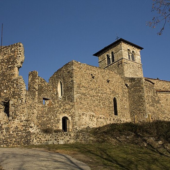 Photo de Église prieurale de Saint-Romain-le-Puy