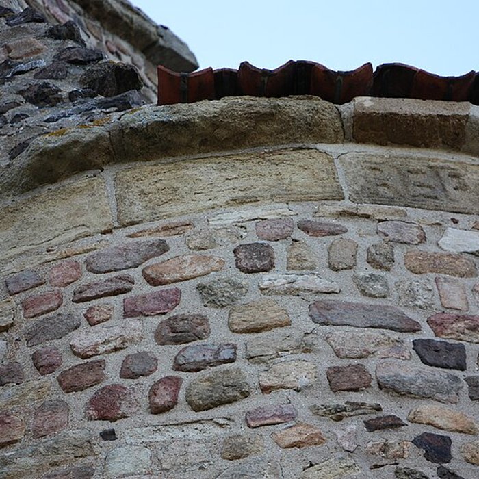 Photo de Église prieurale de Saint-Romain-le-Puy