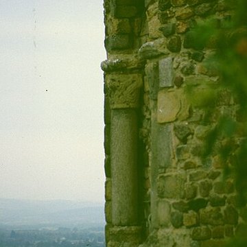 Église prieurale de Saint-Romain-le-Puy
