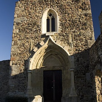 Église prieurale de Saint-Romain-le-Puy