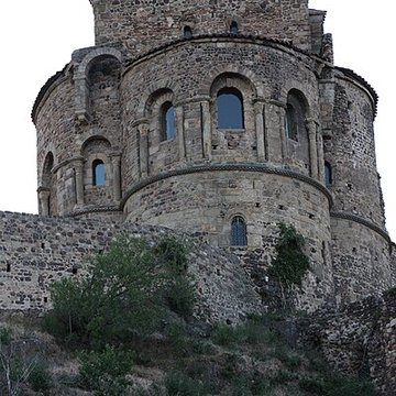 Église prieurale de Saint-Romain-le-Puy