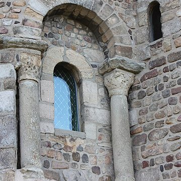 Église prieurale de Saint-Romain-le-Puy