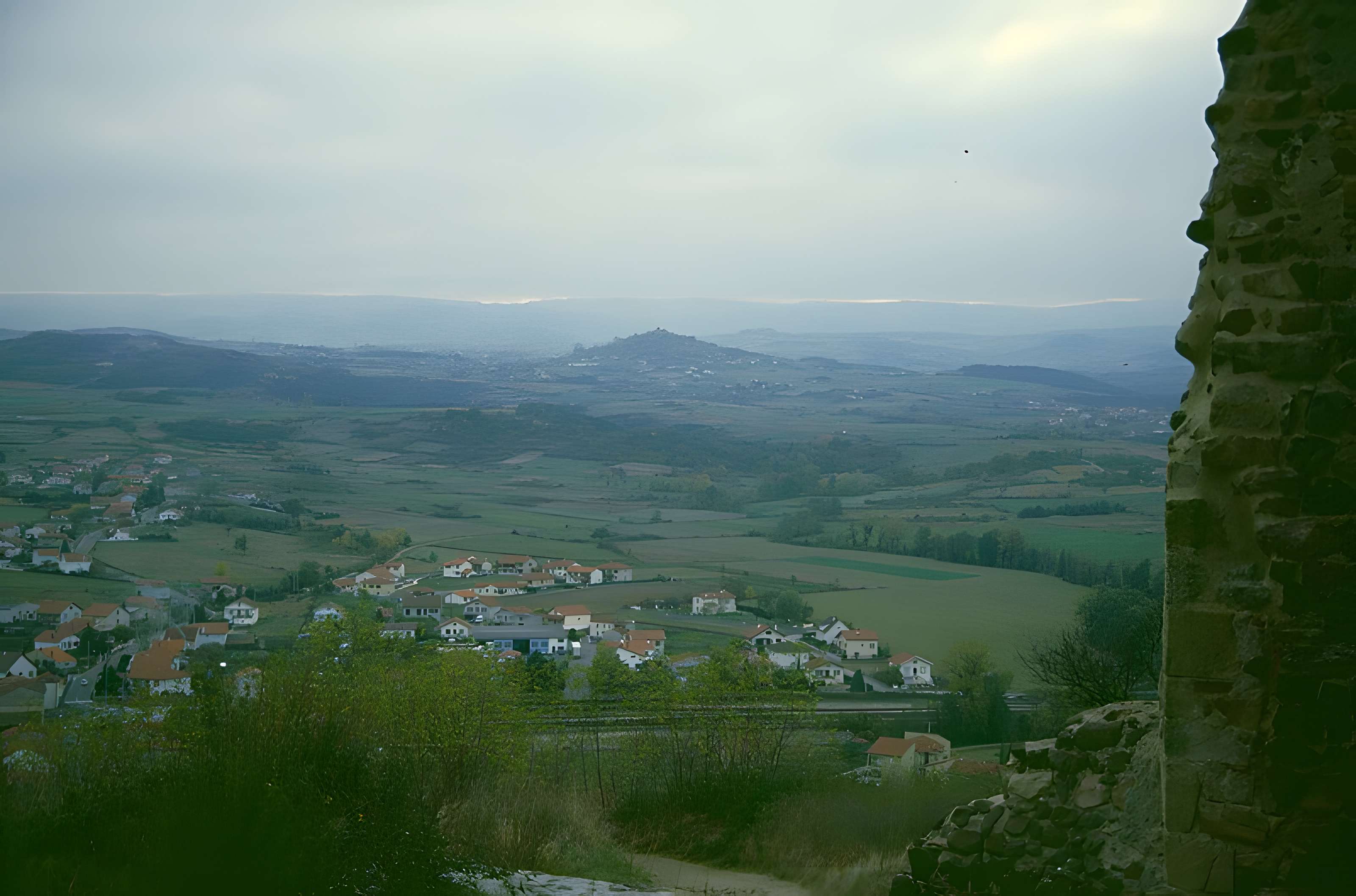 Église prieurale de Saint-Romain-le-Puy