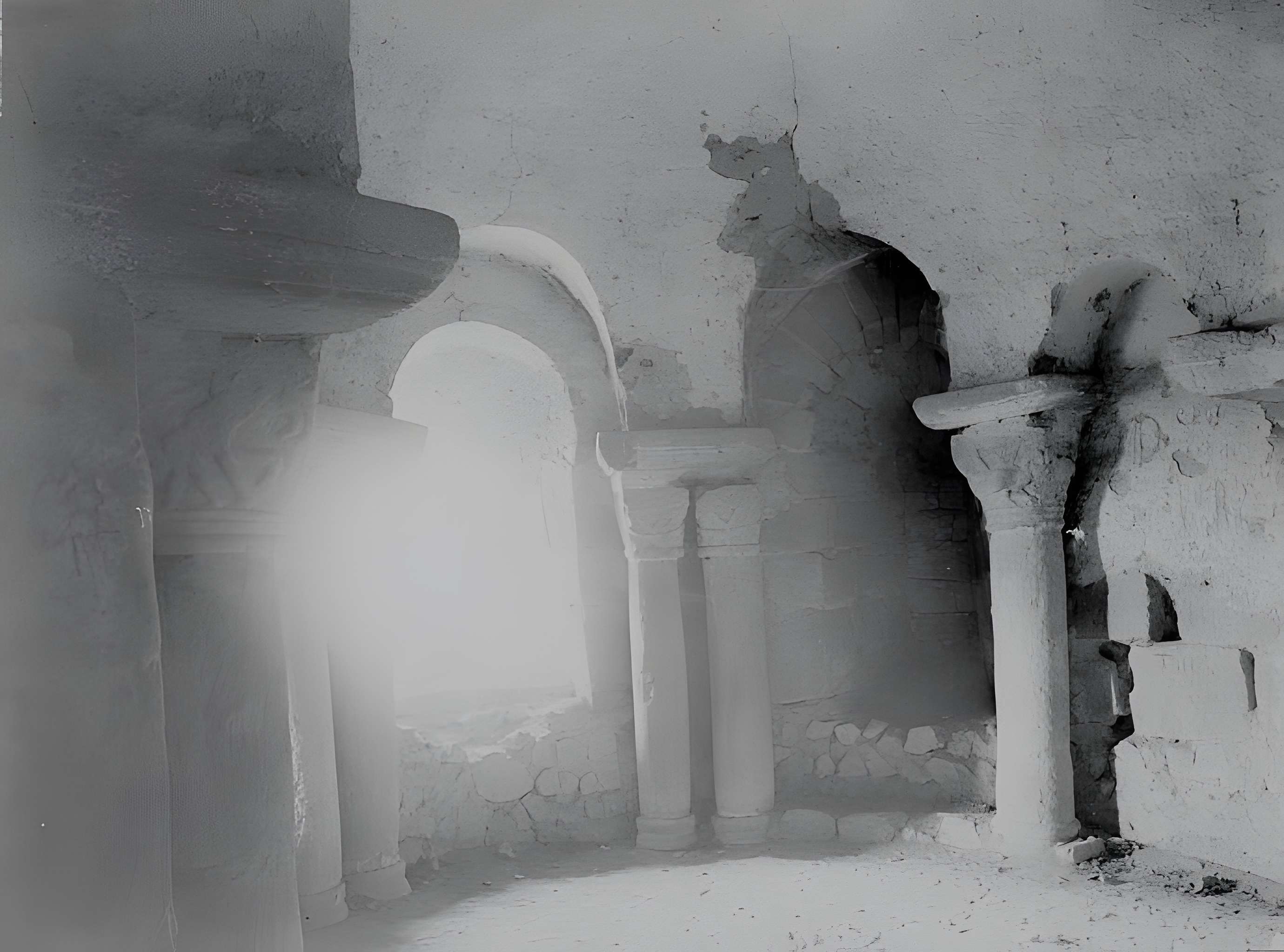 Église prieurale de Saint-Romain-le-Puy