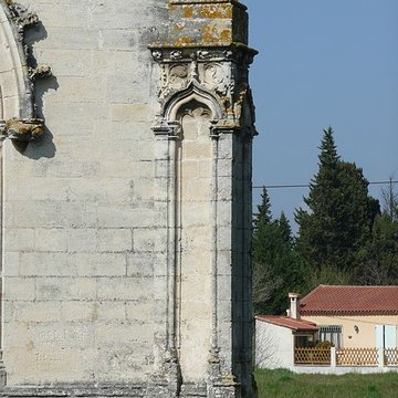 Croix couverte de Beaucaire