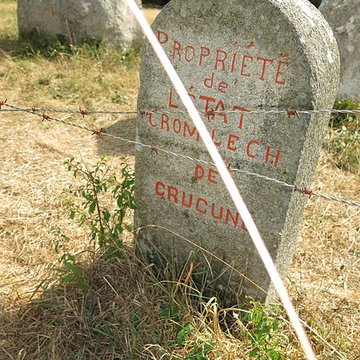 Cromlech de Crucuno à Plouharnel