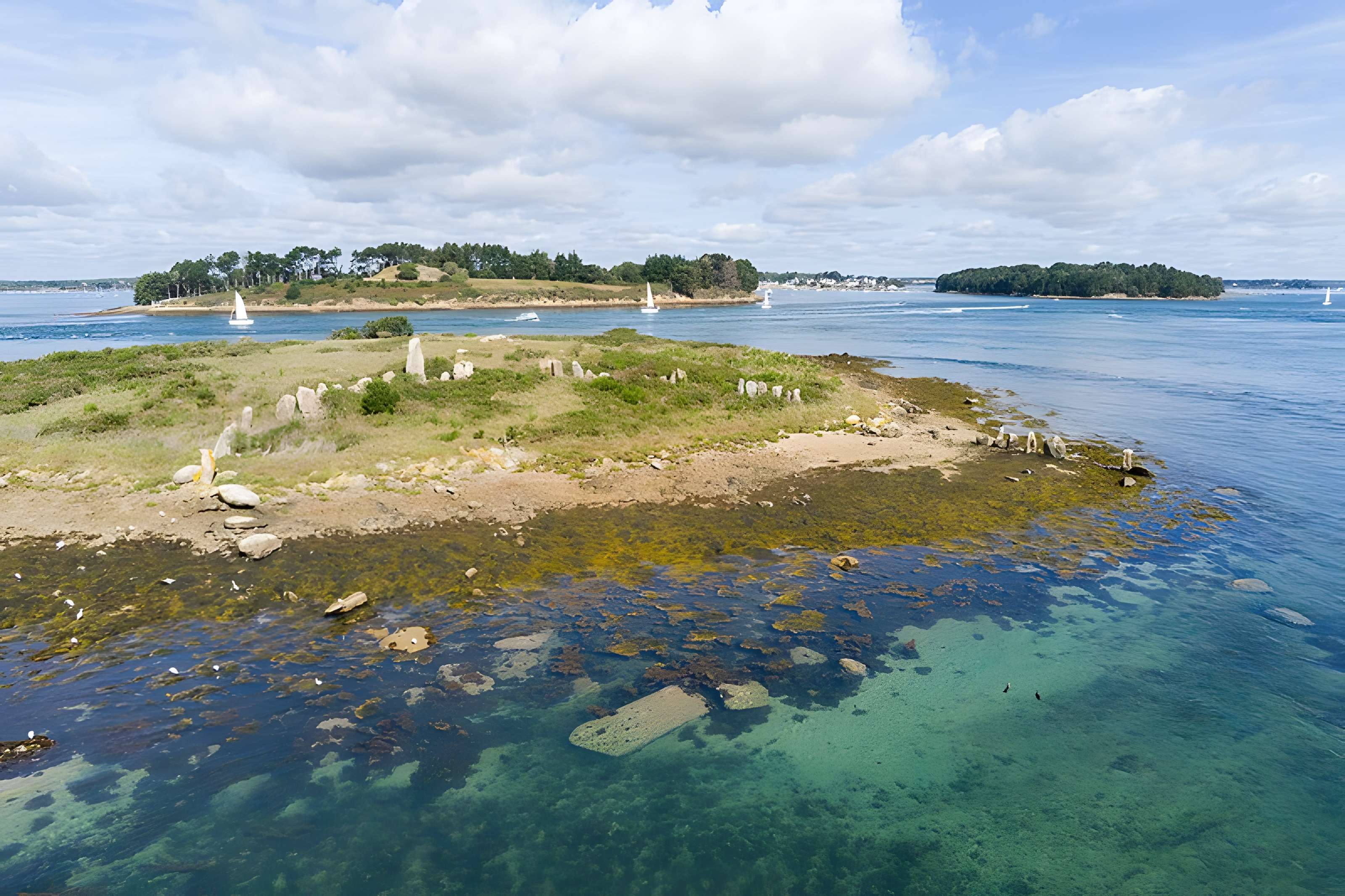 Cromlechs et ilots d'Er-Lanic