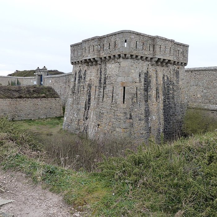 Photo de Défenses de la Pointe du Toulinguet