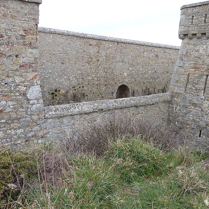 Photo de Défenses de la Pointe du Toulinguet
