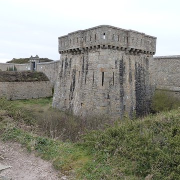 Défenses de la Pointe du Toulinguet