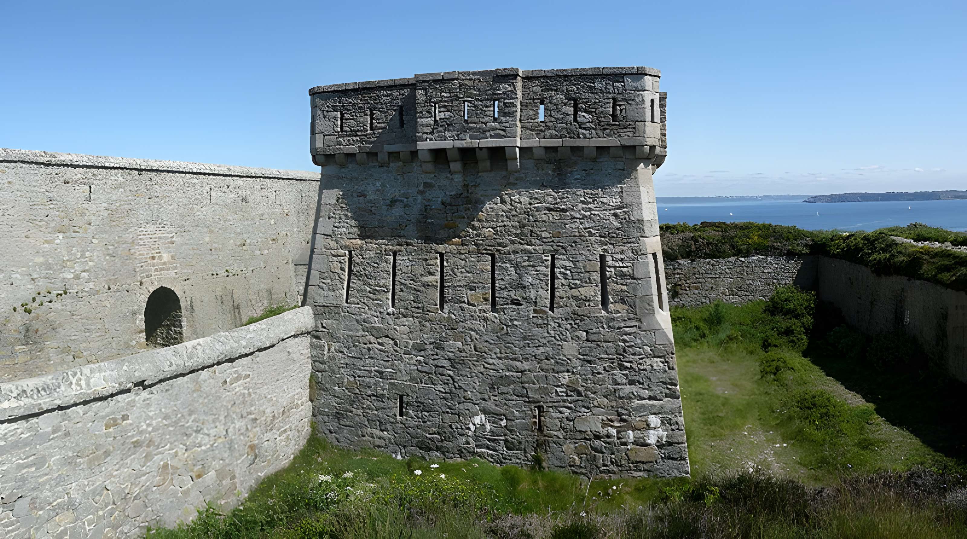Défenses de la Pointe du Toulinguet