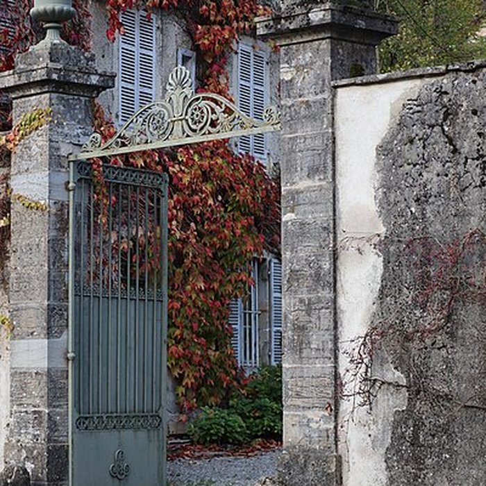 Photo de Demeure de maître de forges à Bourg-de-Sirod