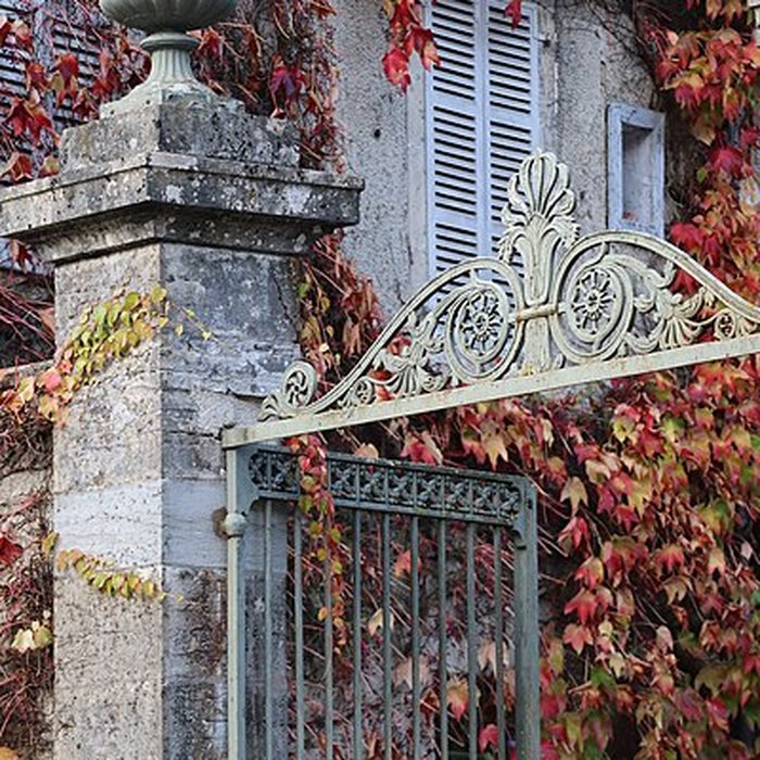 Photo de Demeure de maître de forges à Bourg-de-Sirod