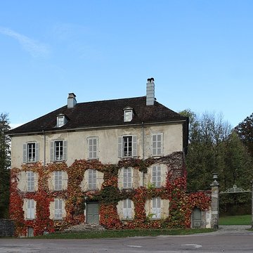 Demeure de maître de forges à Bourg-de-Sirod