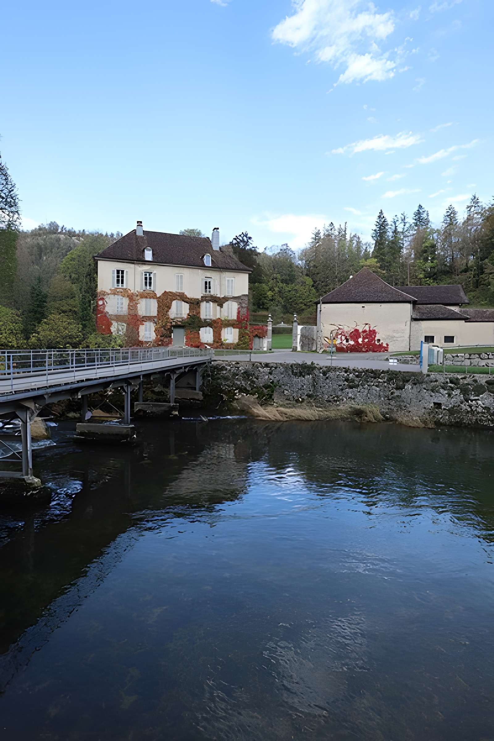 Demeure de maître de forges à Bourg-de-Sirod