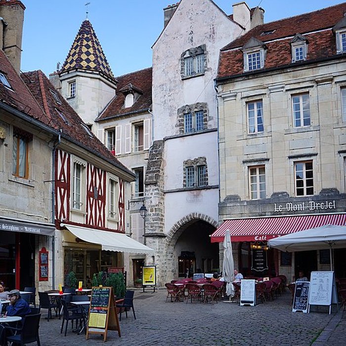 Photo de Demeure des Gouverneurs de Semur-en-Auxois