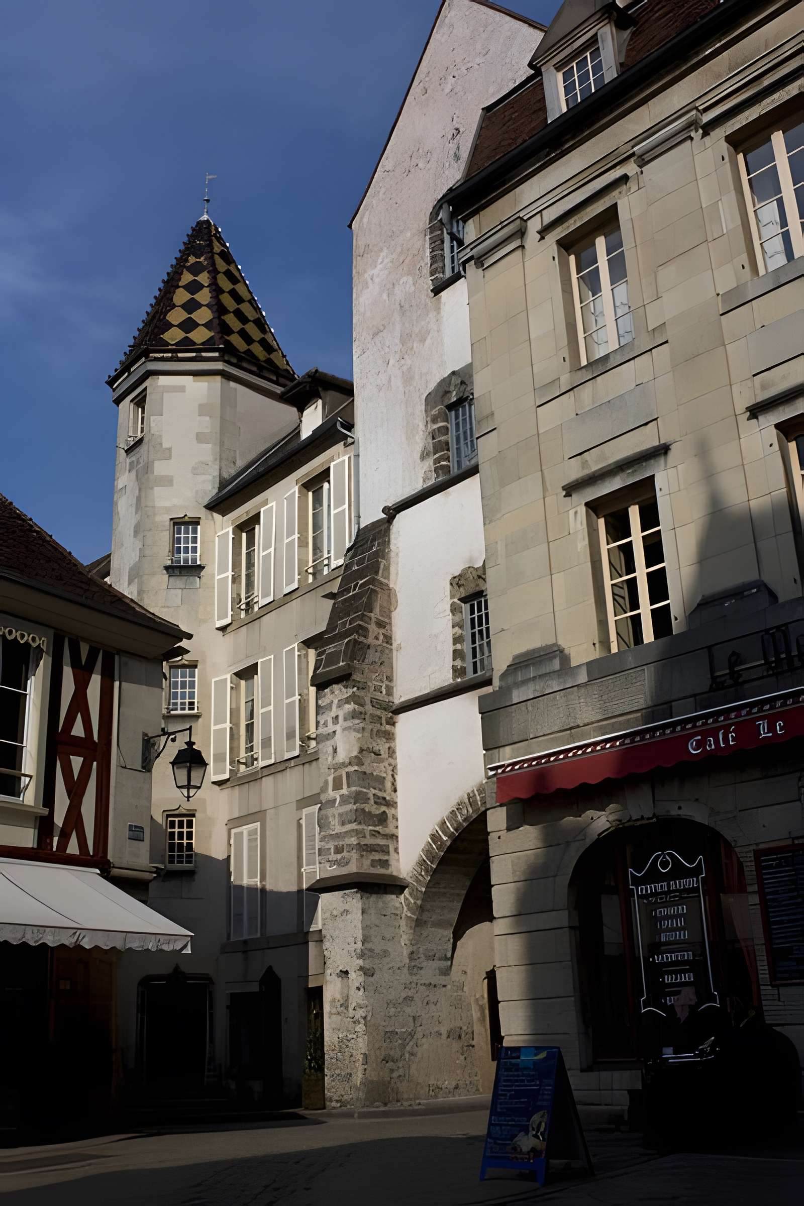Demeure des Gouverneurs de Semur-en-Auxois 