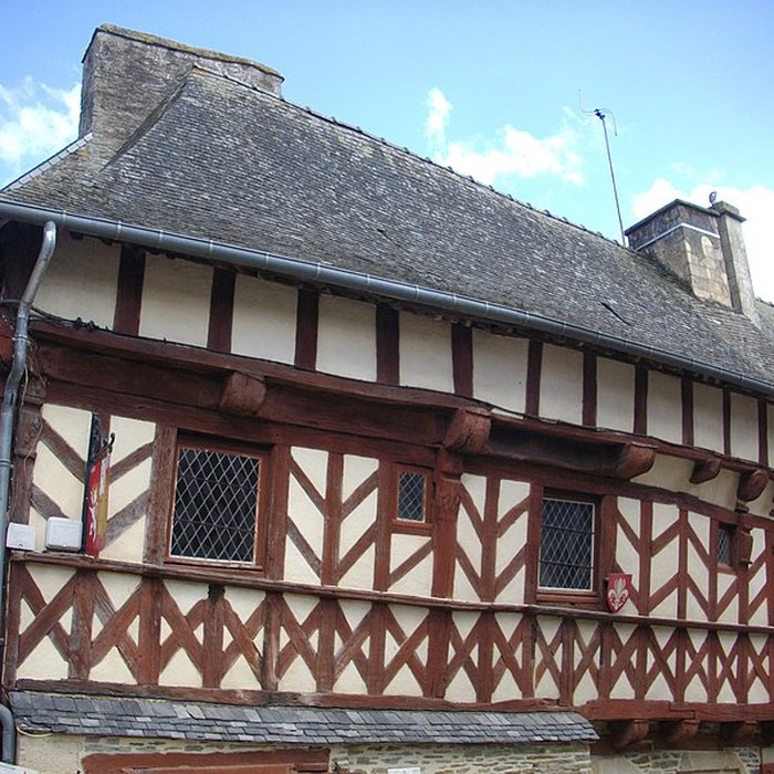 Photo de Deux maisons en pans de bois 5-7 Rue des Trente à Josselin