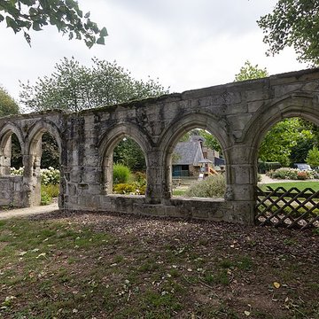 Deux maisons en pans de bois 5-7 Rue des Trente à Josselin