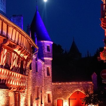 Deux maisons en pans de bois 5-7 Rue des Trente à Josselin