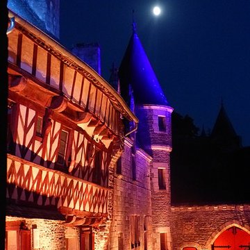 Deux maisons en pans de bois 5-7 Rue des Trente à Josselin
