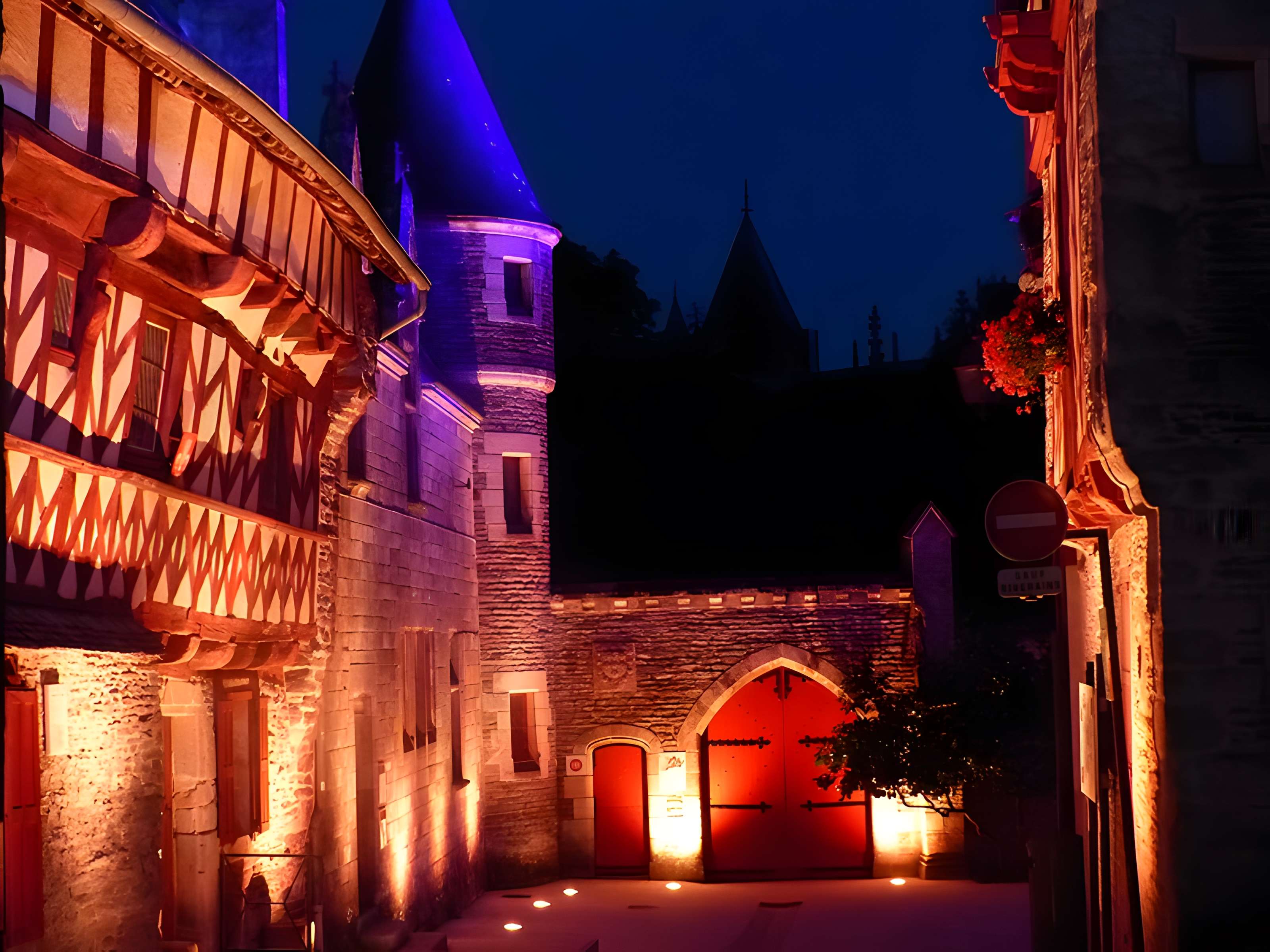 Deux maisons en pans de bois 5-7 Rue des Trente à Josselin